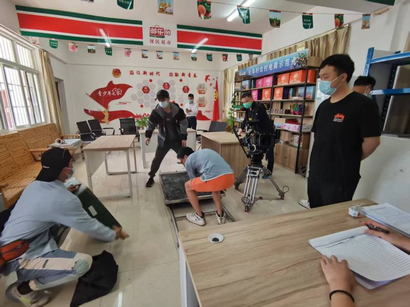 璧山广告片拍摄公司：极简主义践行者，少即是多的视觉哲学